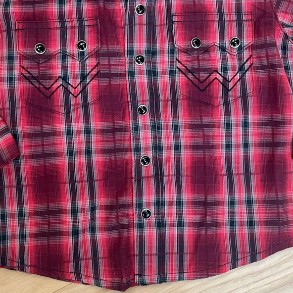 Wrangler Infant / Baby Boy’s Red Plaid Pearl Snap Button Down Shirt Size 6-9 M - Picture 3 of 4